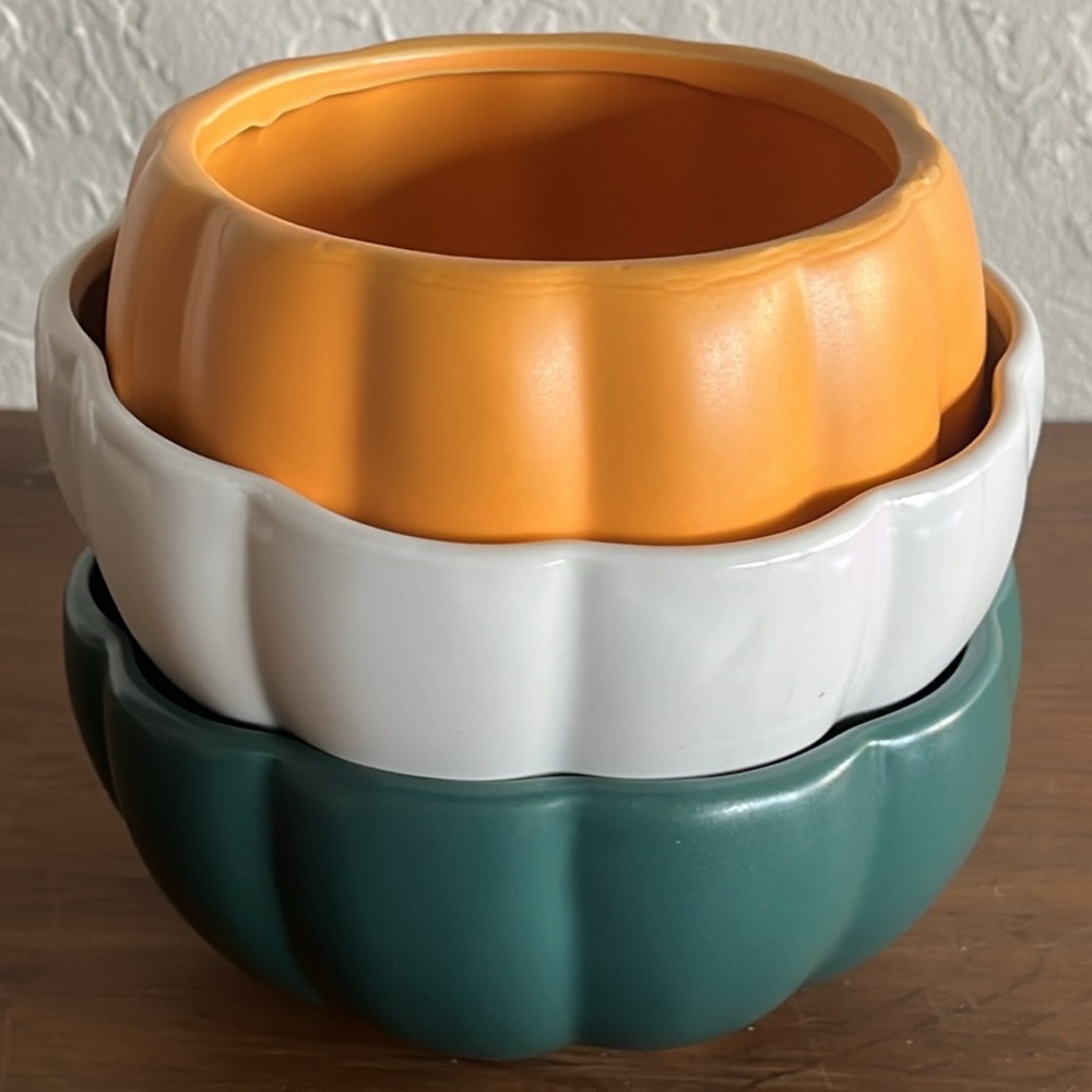 🍁Set of (x3) Pumpkin Shaped Autumn Fall Theme Bowls - Orange, White & Green🍁